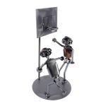 Metalowa figurka Koszykarz II