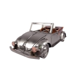 Metalowy model samochodu Volkswagen. VW garbus