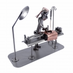 Pani chirurg podczas operacji