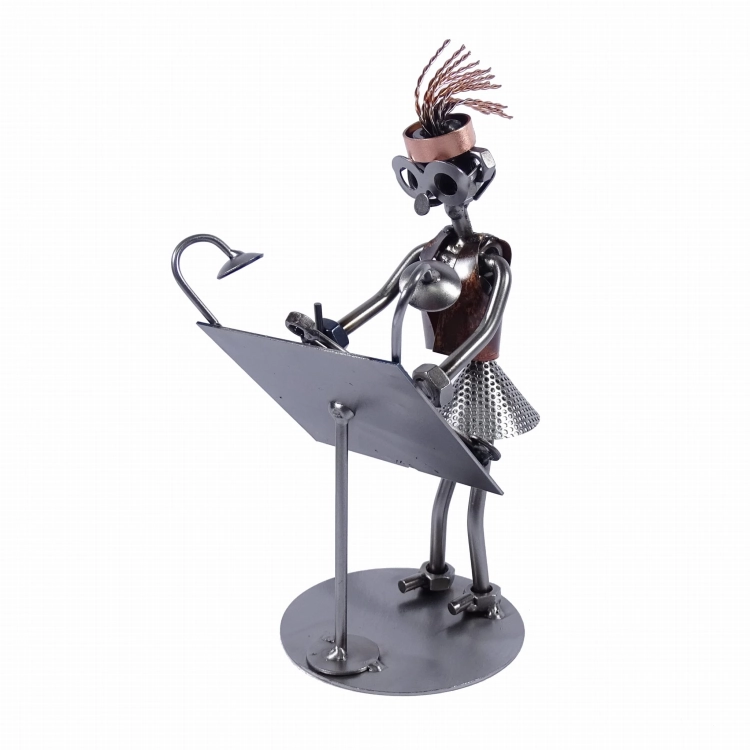 Figurka pani projektant