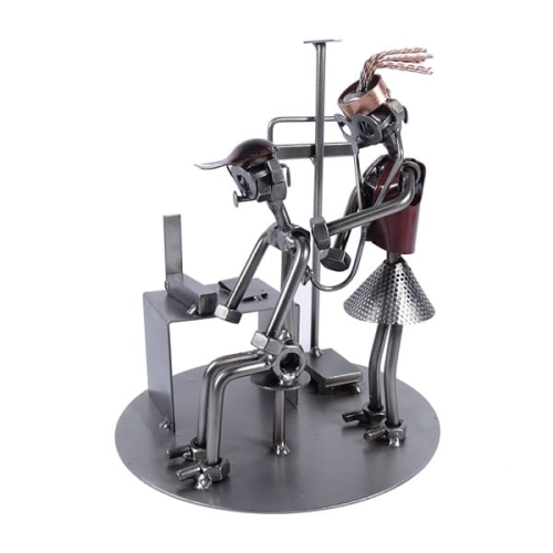 Metalowa figurka Lekarka