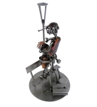 Metalowa figurka Sex na ławce