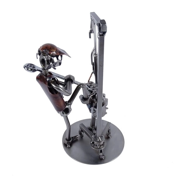 Metalowa figurka Mechanik z kluczem
