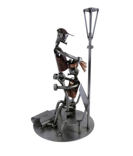 Metalowa figurka Sex na ławce