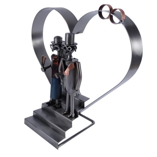 Metalowa figurka Para młodych w sercu