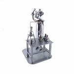 Metalowa figurka Chemik