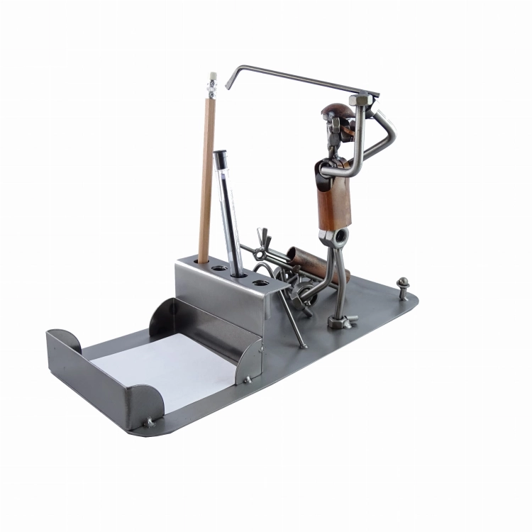 Metalowy przybornik golfista z zamachem. Praktyczny prezent