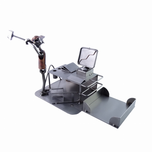 Metalowa figurka-przybornik Śmierć komputera