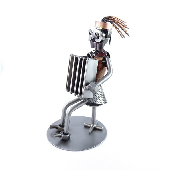 Kobieta z akordeonem