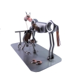 Metalowa figurka kowal