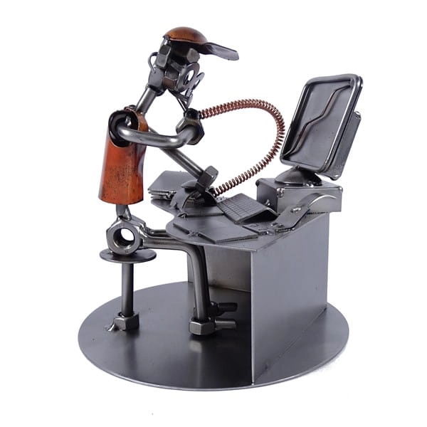 Metalowa figurka Księgowy
