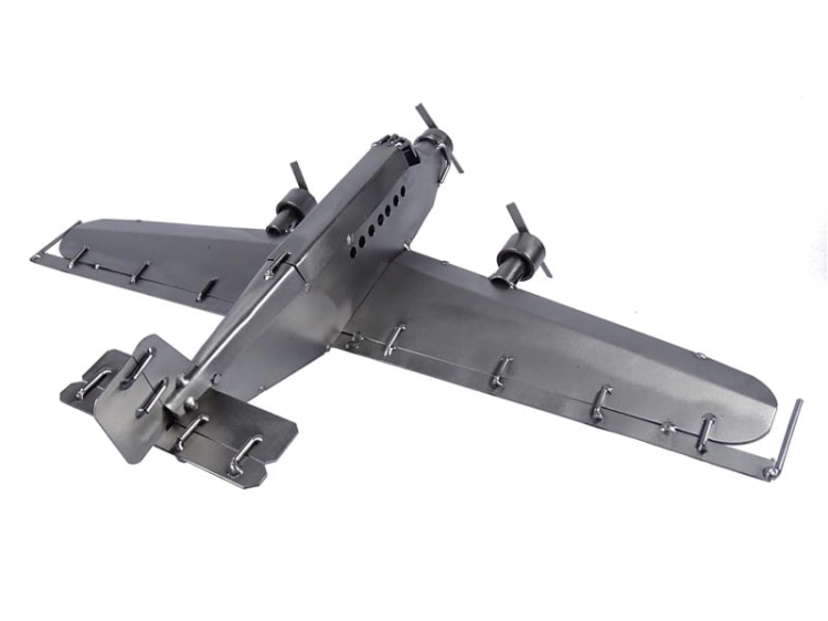 Metalowa figurka JU-52
