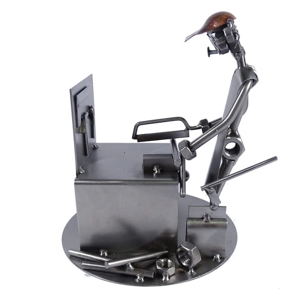 Metalowa figurka Ślusarz