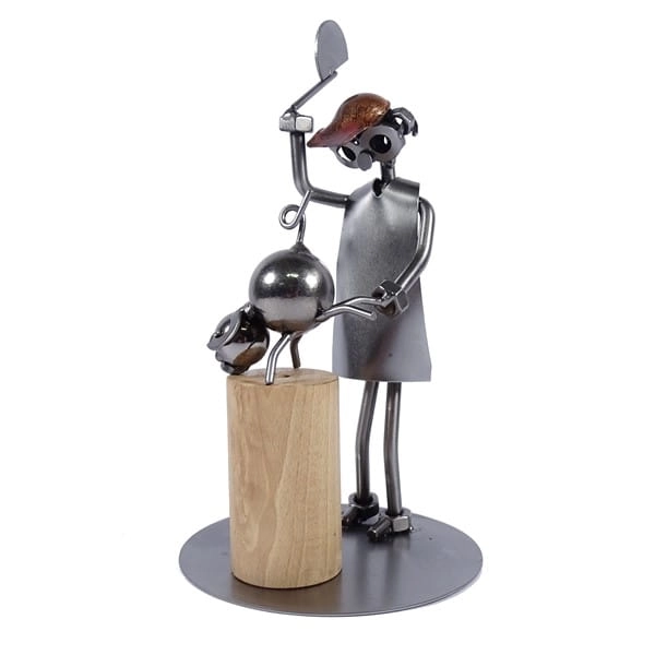 Metalowa figurka Rzeźnik