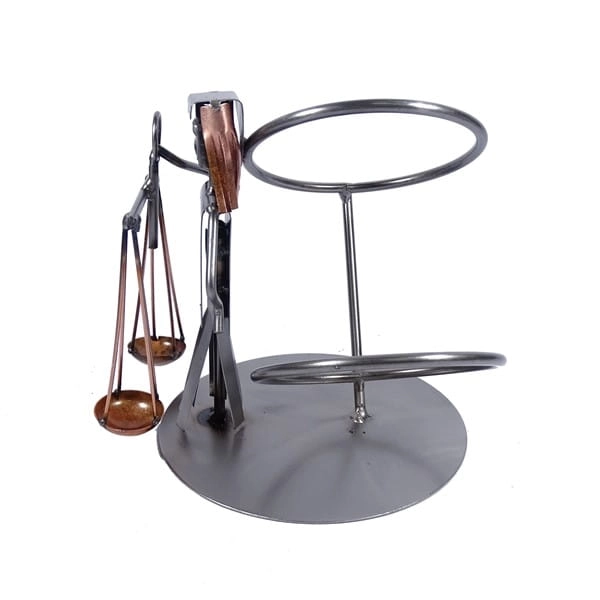 Metalowa figurka-Stojak na wino Waga