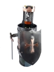 Metalowa figurka Stojak na wino- Rycerz