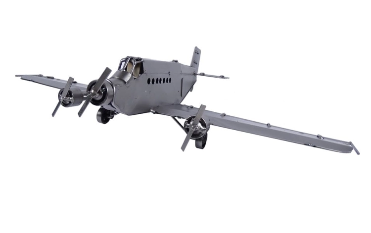Metalowa figurka JU-52