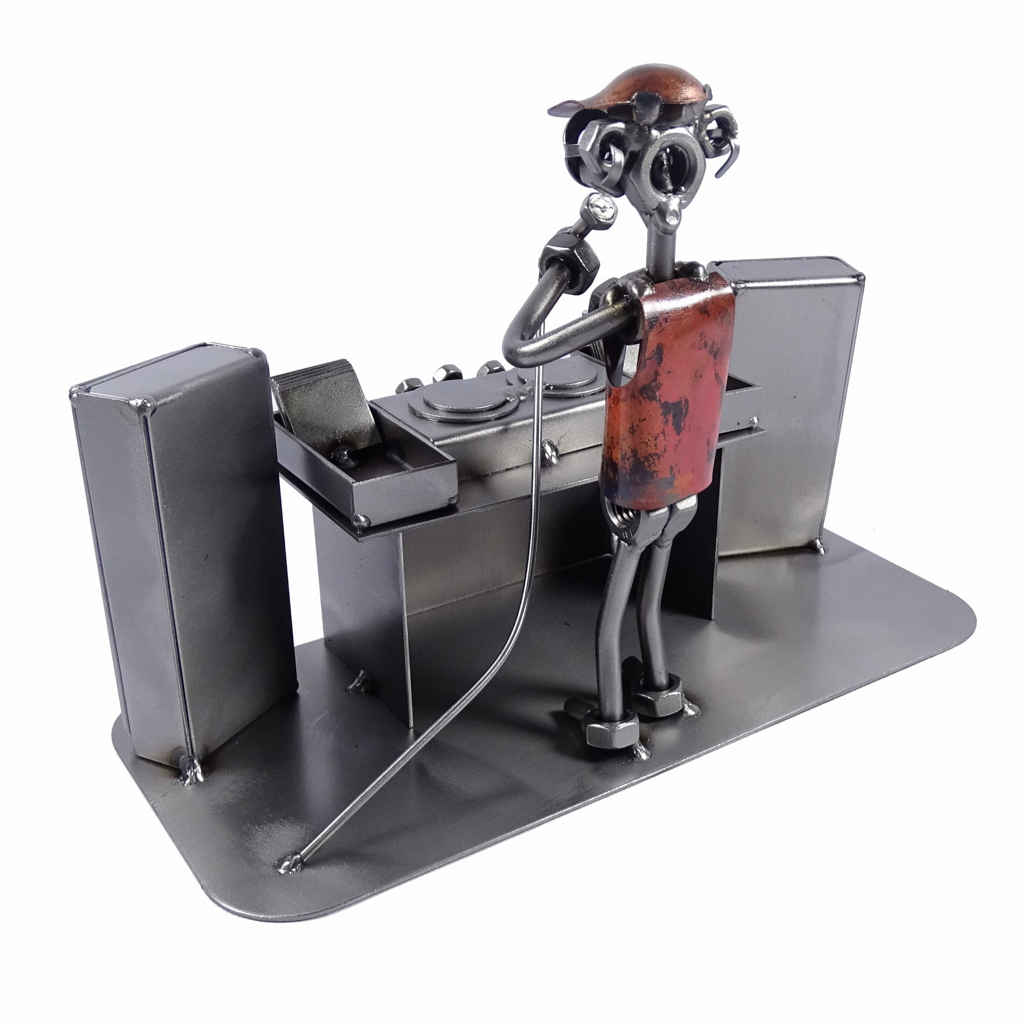 Metalowa figurka DJ