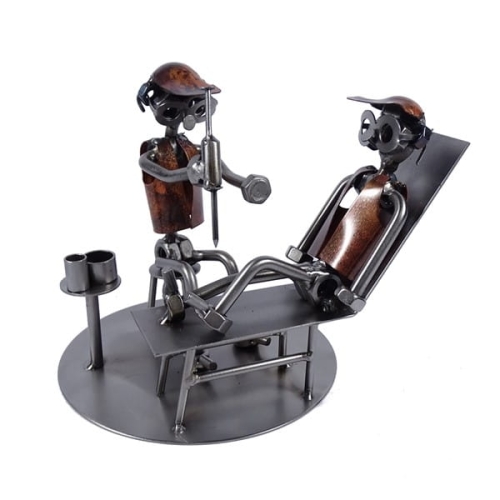 Metalowa figurka Lekarz ortopeda