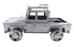 Metalowy model samochodu Land Rover