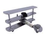 Metalowy model samolotu trójpłatowiec