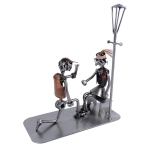 Metalowa figurka Zaręczyny przy ławce