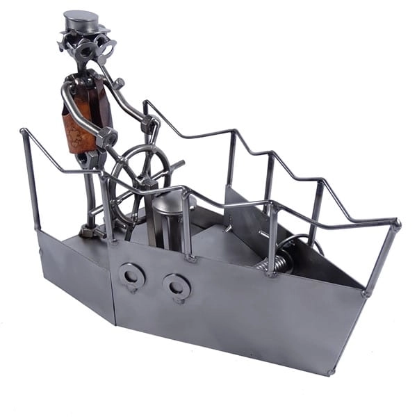 Metalowa figurka Kapitan na statku