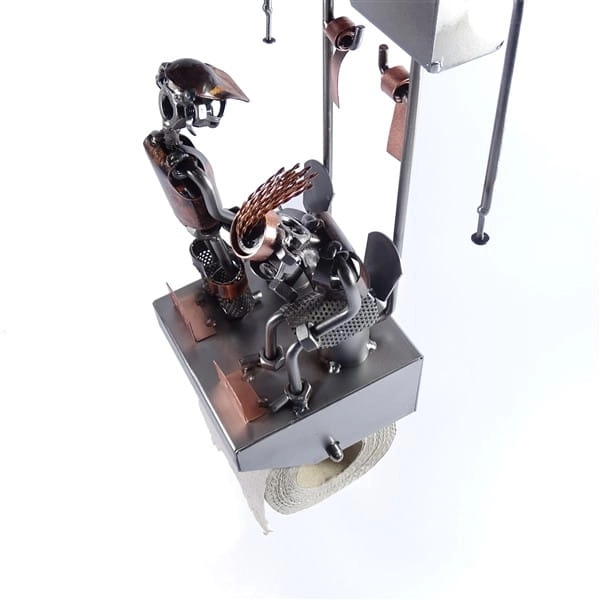 Metalowa figurka Para na WC- uchwyt na papier toaletowy