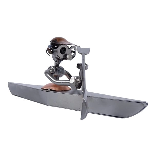 Metalowa figurka Kajak