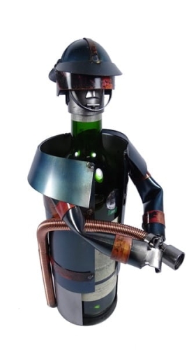 Metalowa figurka-Stojak Strażak.