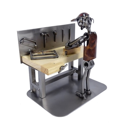 Metalowa figurka Stolarz II.