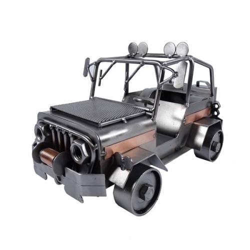 Metalowy model samochodu Jeep.