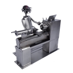 Metalowa figurka Tokarz