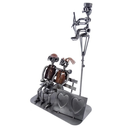 Metalowa figurka Zakochani na ławce