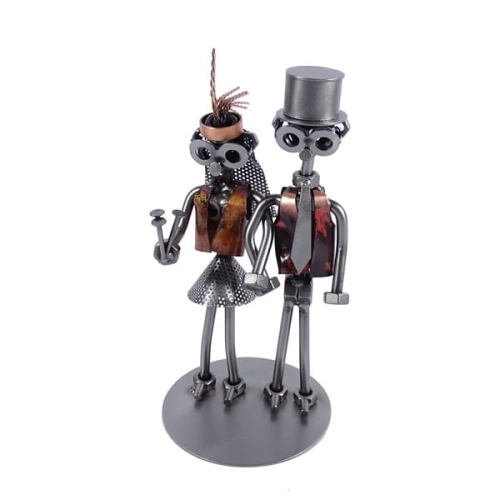 Metalowa figurka Para młodych
