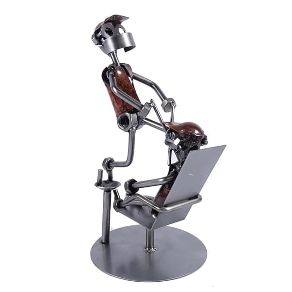 Metalowa figurka Dentysta