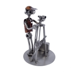 Metalowa figurka Geodeta